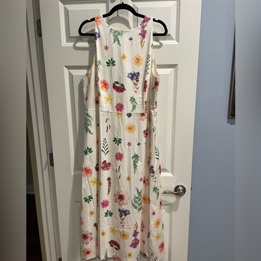 NWT, Talbots Cream Dress with Flowers, Size 18